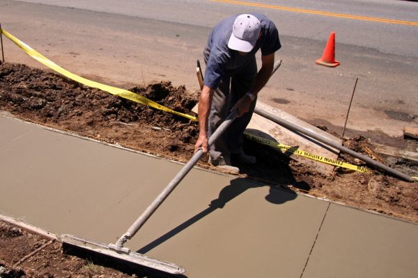 Sidewalk Cementing in Frisco
